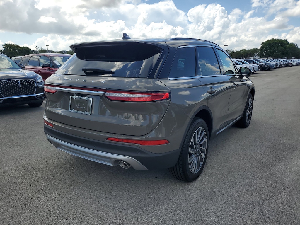 New 2025 Lincoln Corsair Reserve SUV
