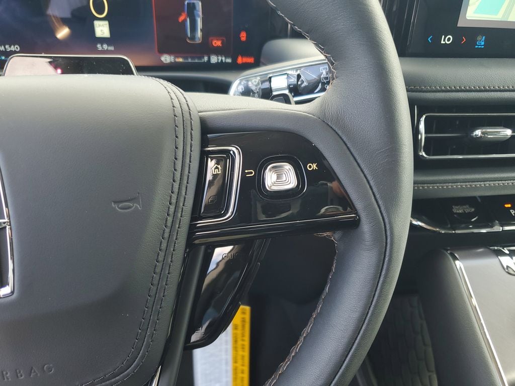 2025 Lincoln Aviator Premiere - Photo 26