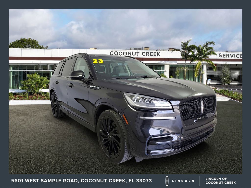 2023 Lincoln Aviator Reserve RWD's photo