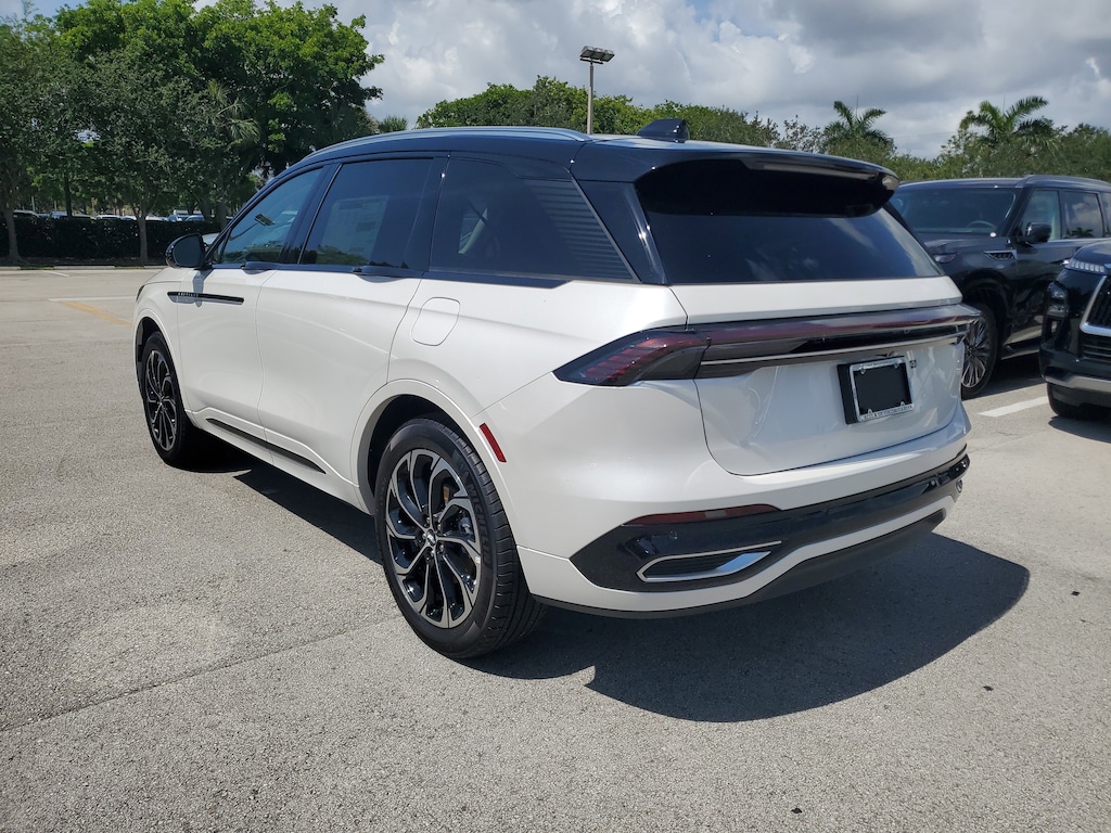 New 2025 Lincoln Nautilus Reserve SUV