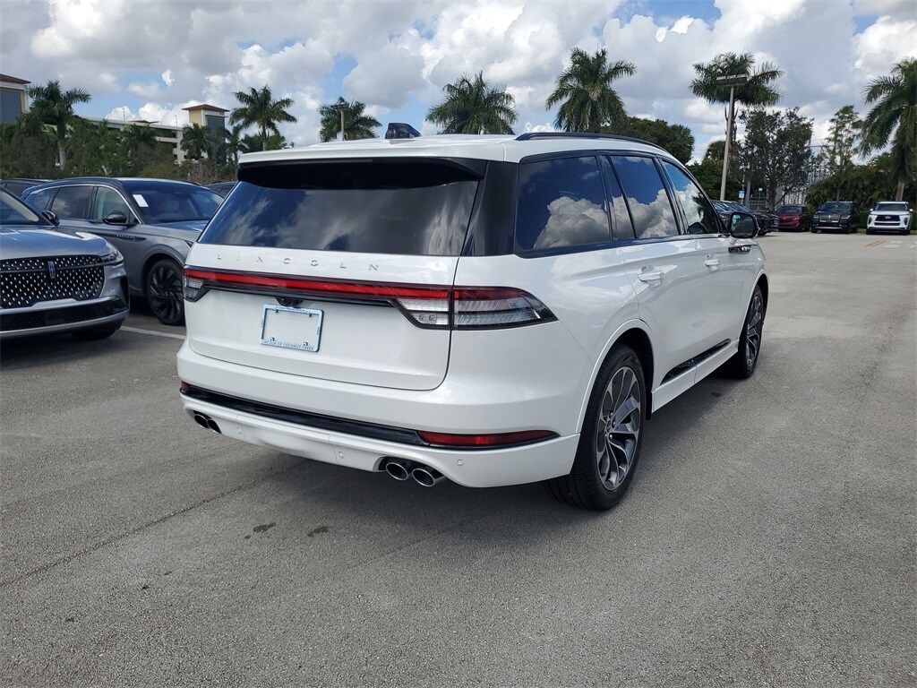 2026 Lincoln Aviator Premiere photo 4