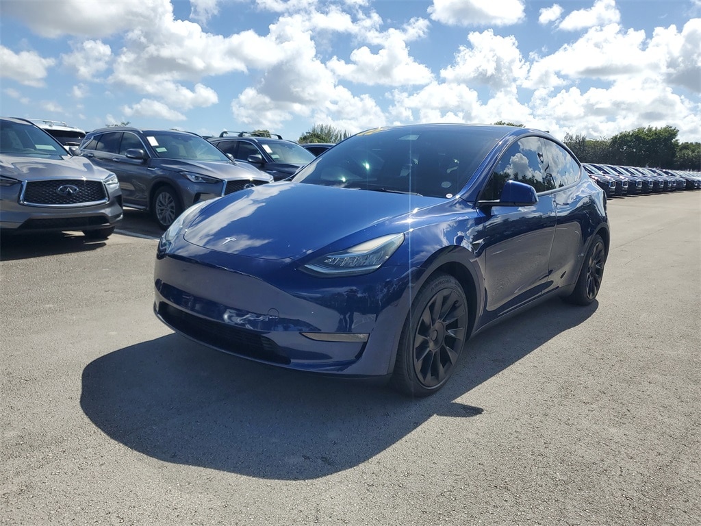 Used 2022 Tesla Model Y Long Range SUV