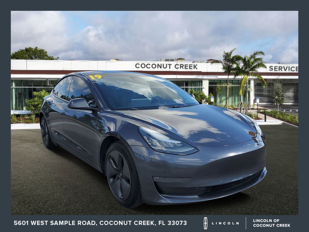 2019 Tesla Model 3 Long Range