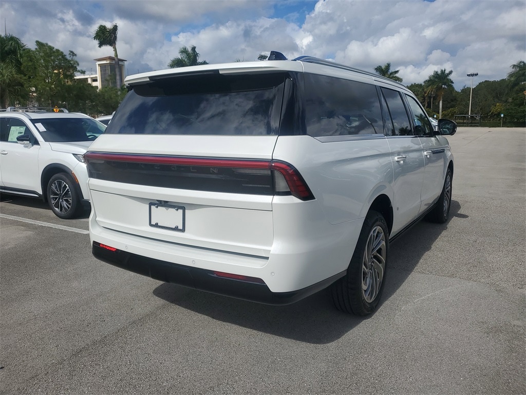 New 2025 Lincoln Navigator L Reserve SUV