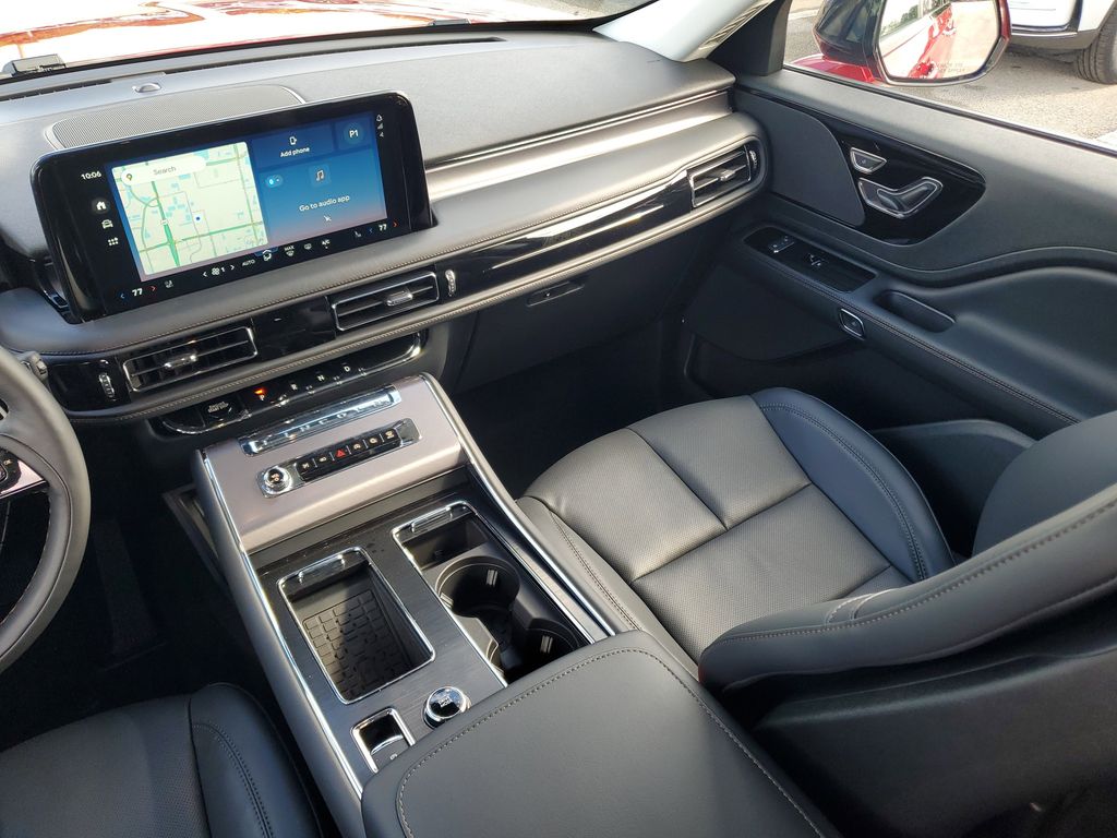 2025 Lincoln Aviator Premiere - Photo 18