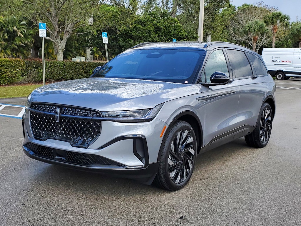 New 2025 Lincoln Nautilus Reserve SUV