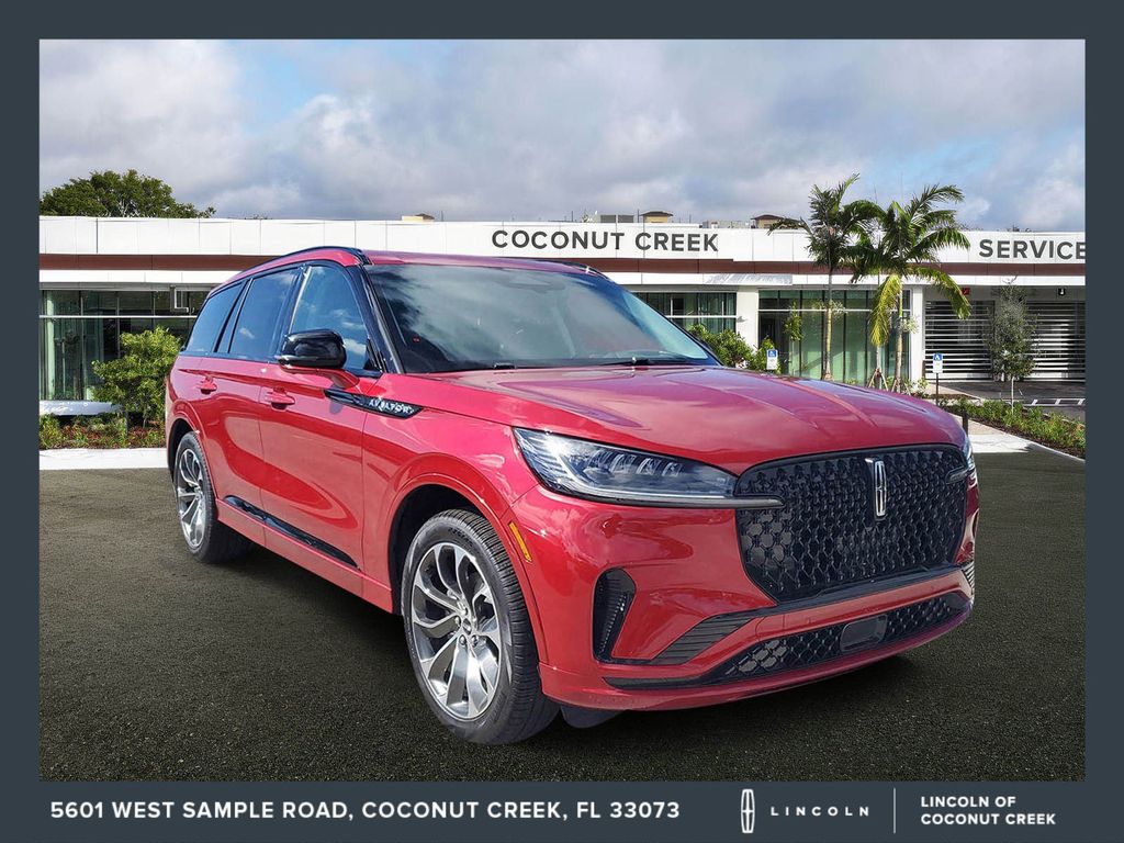 2025 Lincoln Aviator Premiere RWD's photo