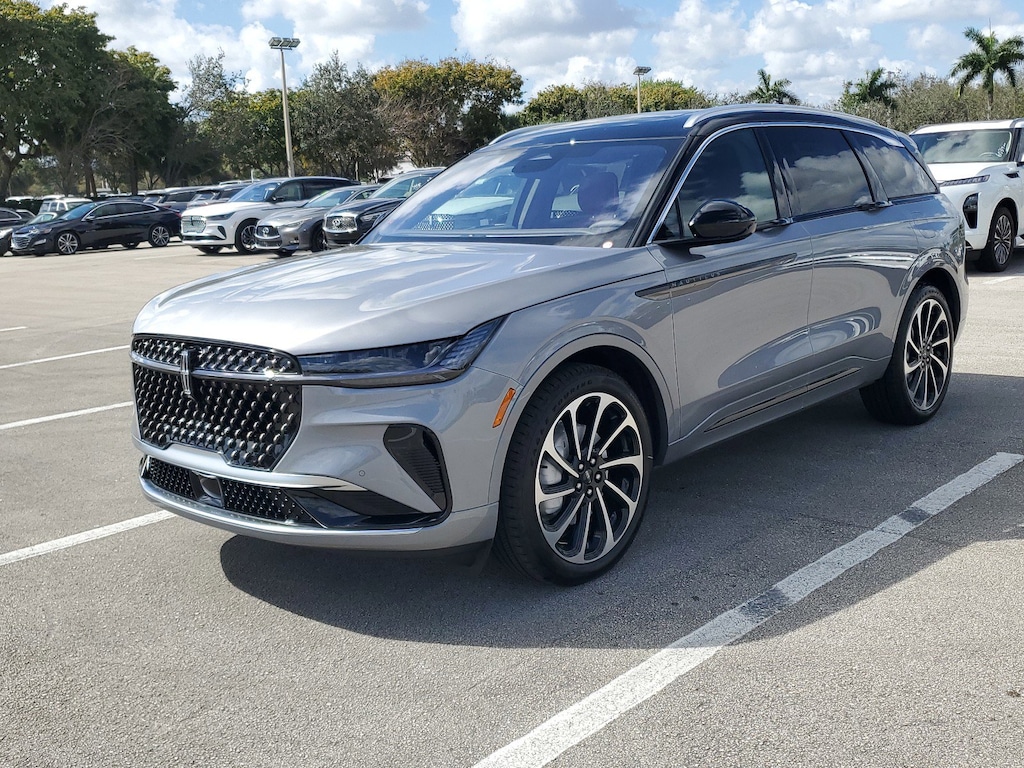 New 2025 Lincoln Nautilus Black Label SUV