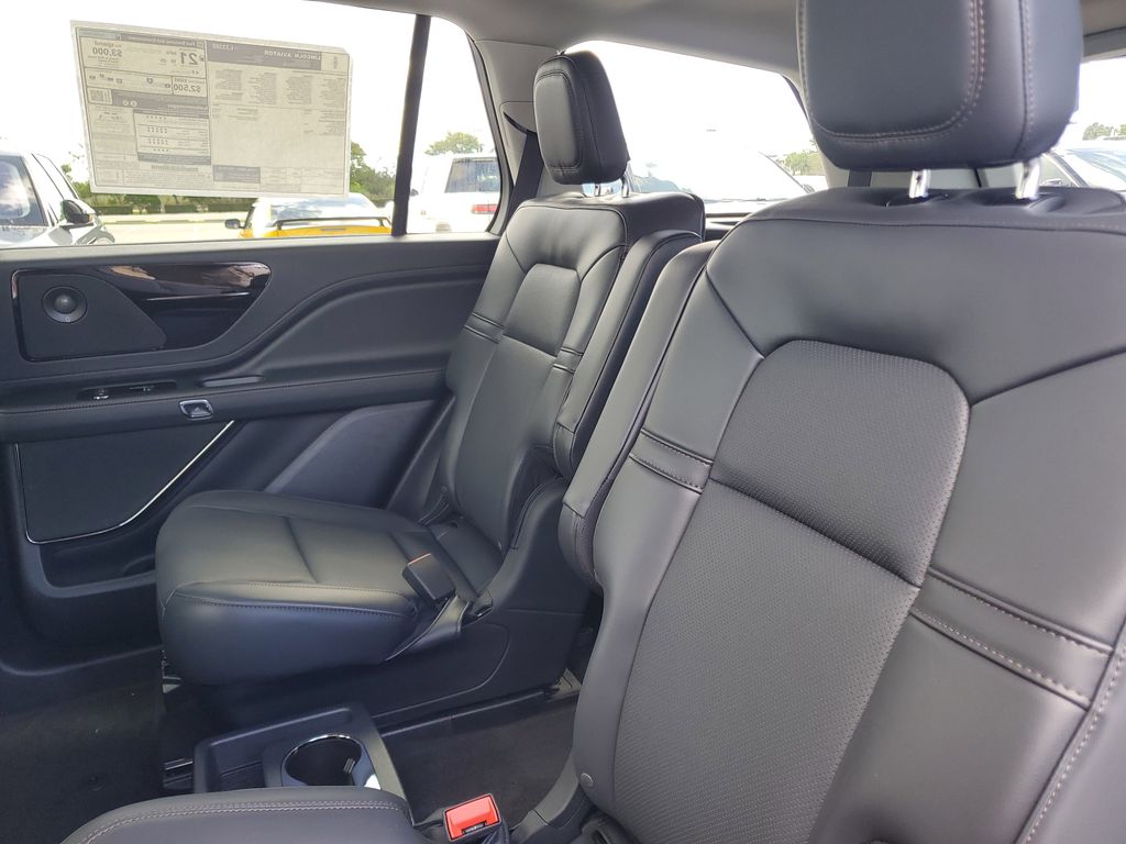 2025 Lincoln Aviator Premiere - Photo 12