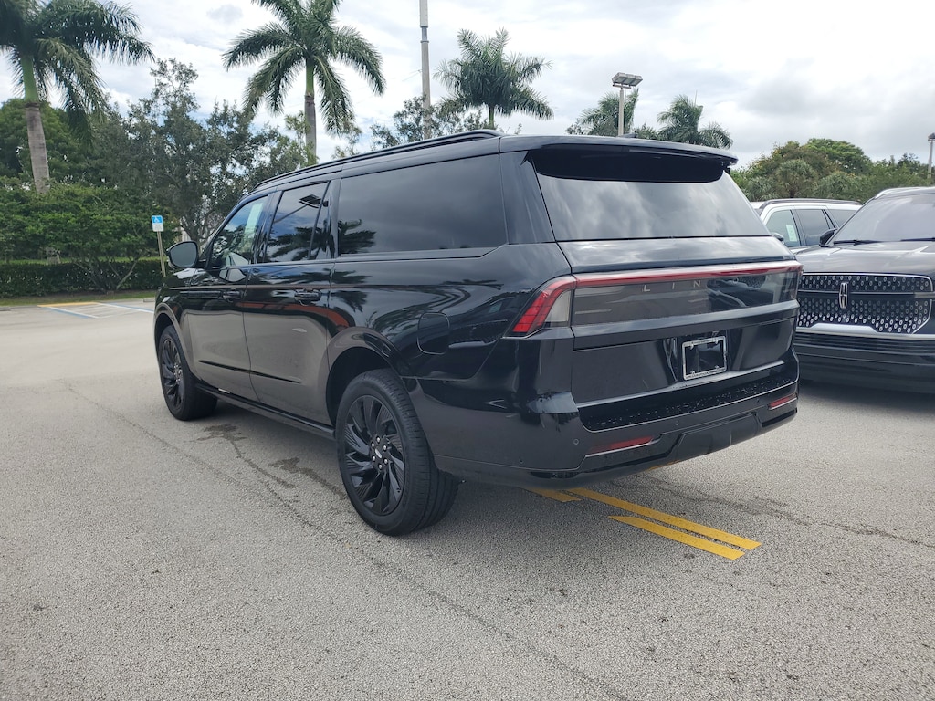 New 2025 Lincoln Navigator L Reserve SUV