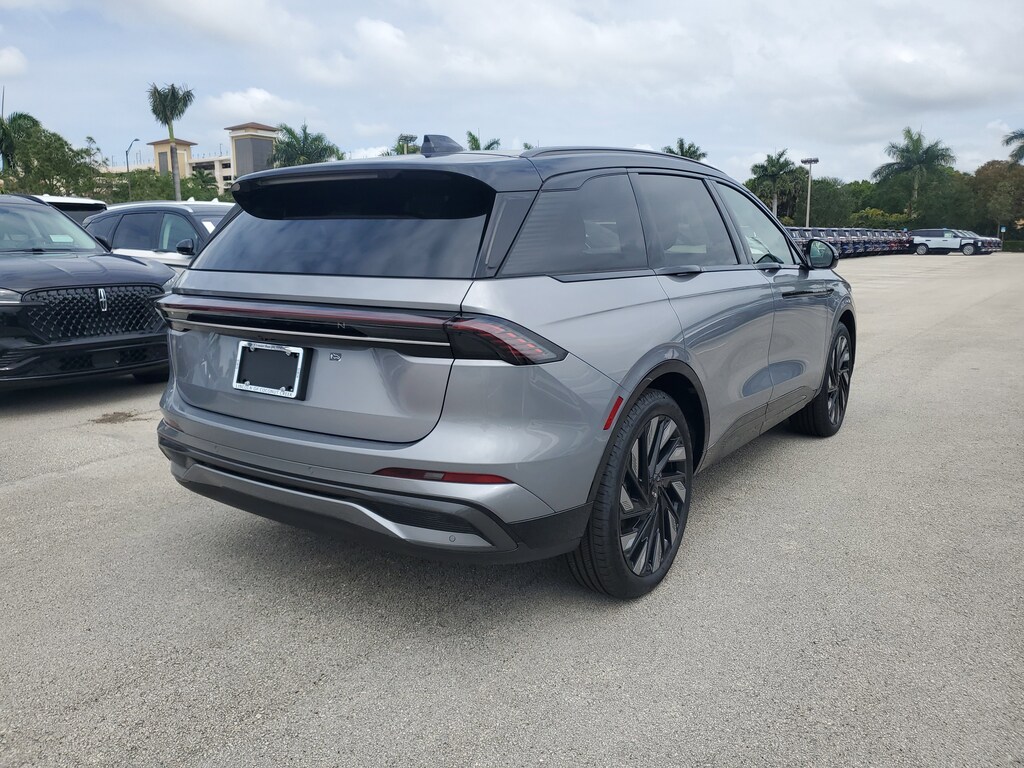 New 2025 Lincoln Nautilus Reserve SUV