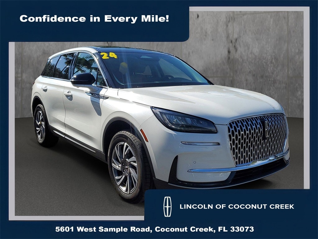 2024 Lincoln Corsair Premiere's photo