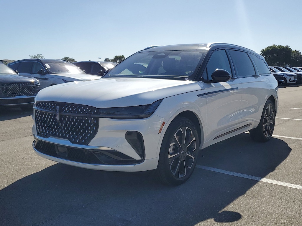 New 2025 Lincoln Nautilus Reserve SUV