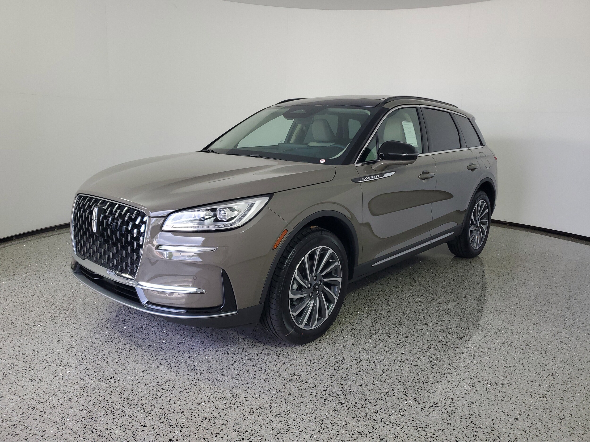 2025 Lincoln Corsair Reserve photo 2