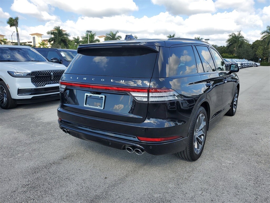 2025 Lincoln Aviator Premiere photo 4