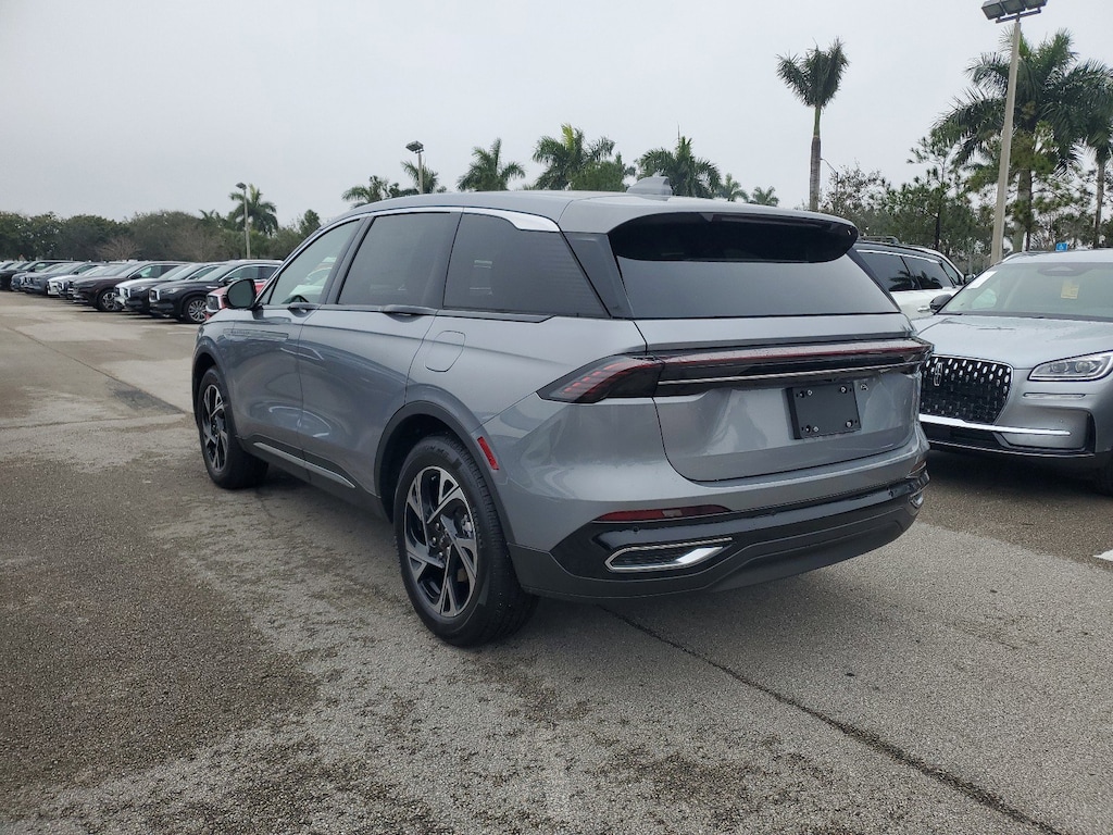New 2025 Lincoln Nautilus Premiere SUV
