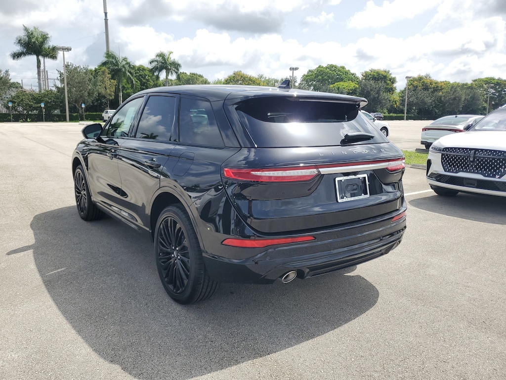 New 2025 Lincoln Corsair Premiere SUV