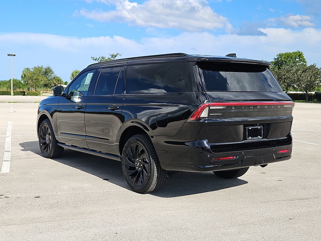 New 2025 Lincoln Navigator L Reserve SUV