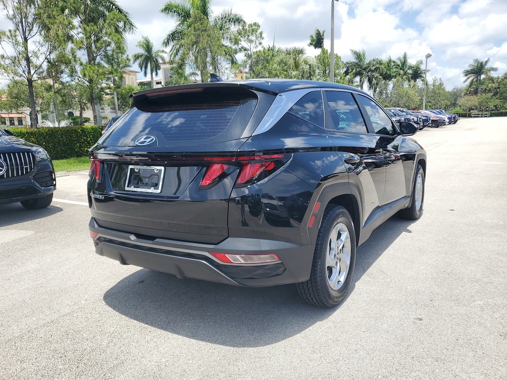 Used 2024 Hyundai Tucson SE SUV