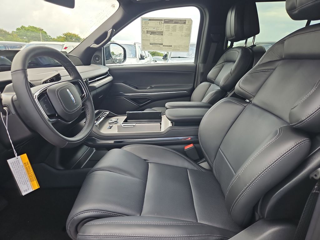 2025 Lincoln Navigator Reserve L - Photo 20