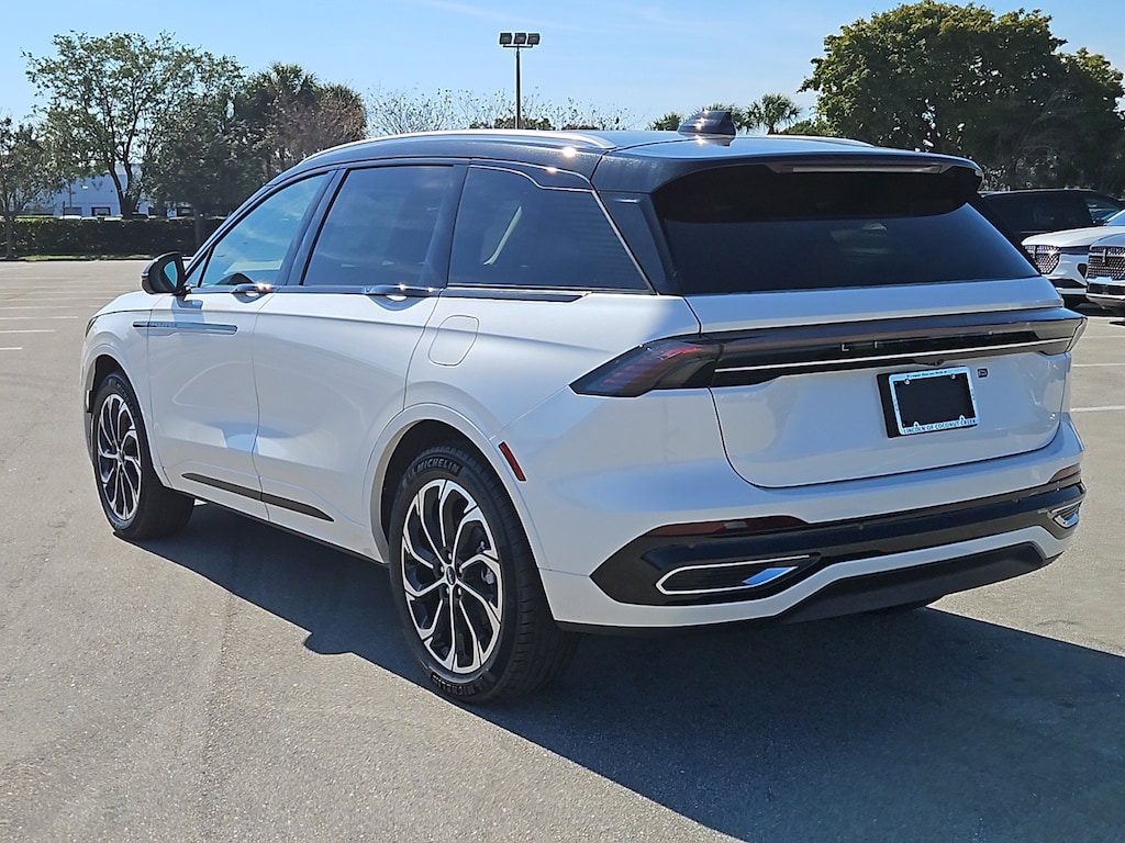 New 2025 Lincoln Nautilus Reserve SUV