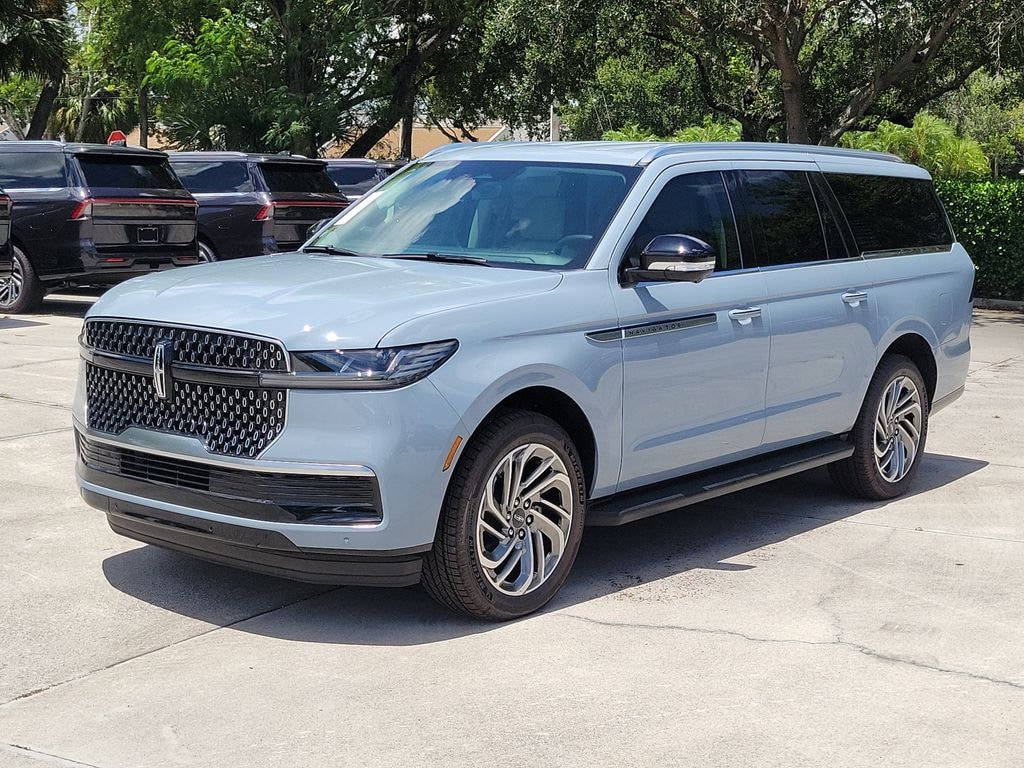 New 2026 Lincoln Navigator L Premiere SUV