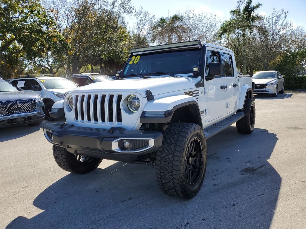 Used 2020 Jeep Gladiator Overland Truck