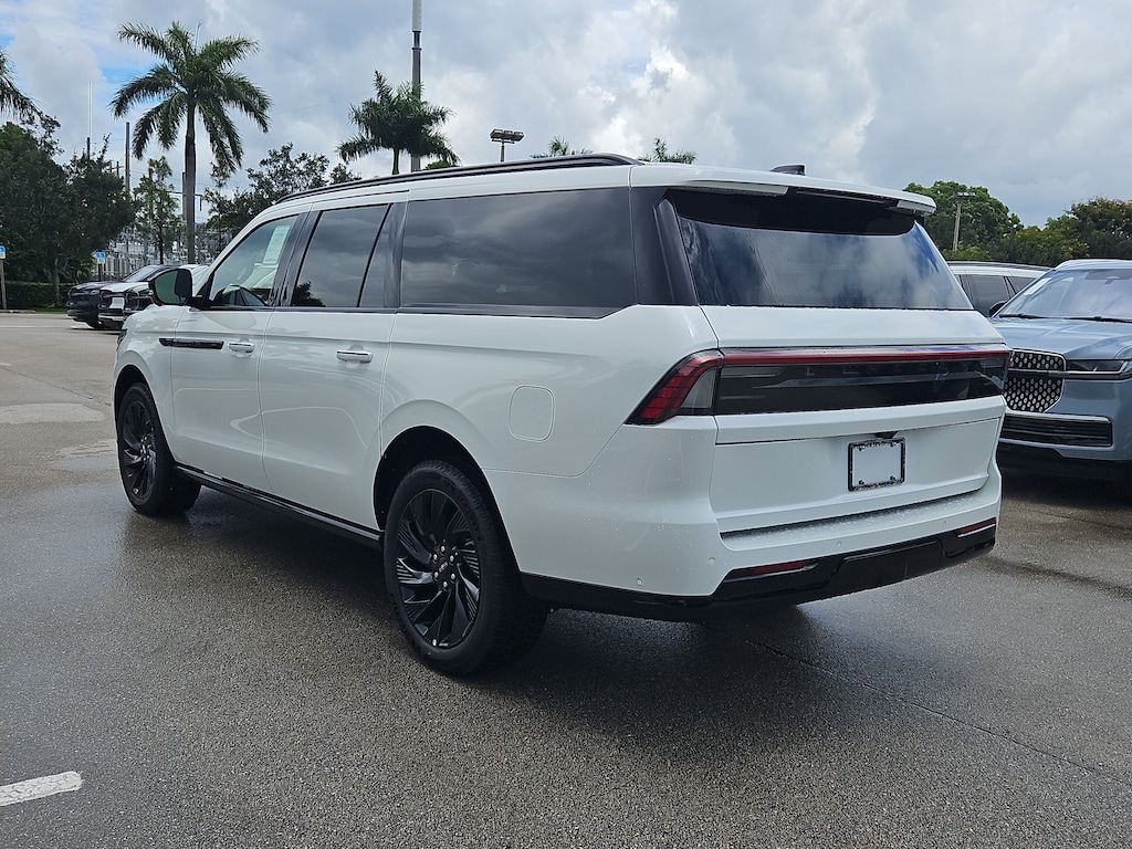 New 2025 Lincoln Navigator L Reserve SUV