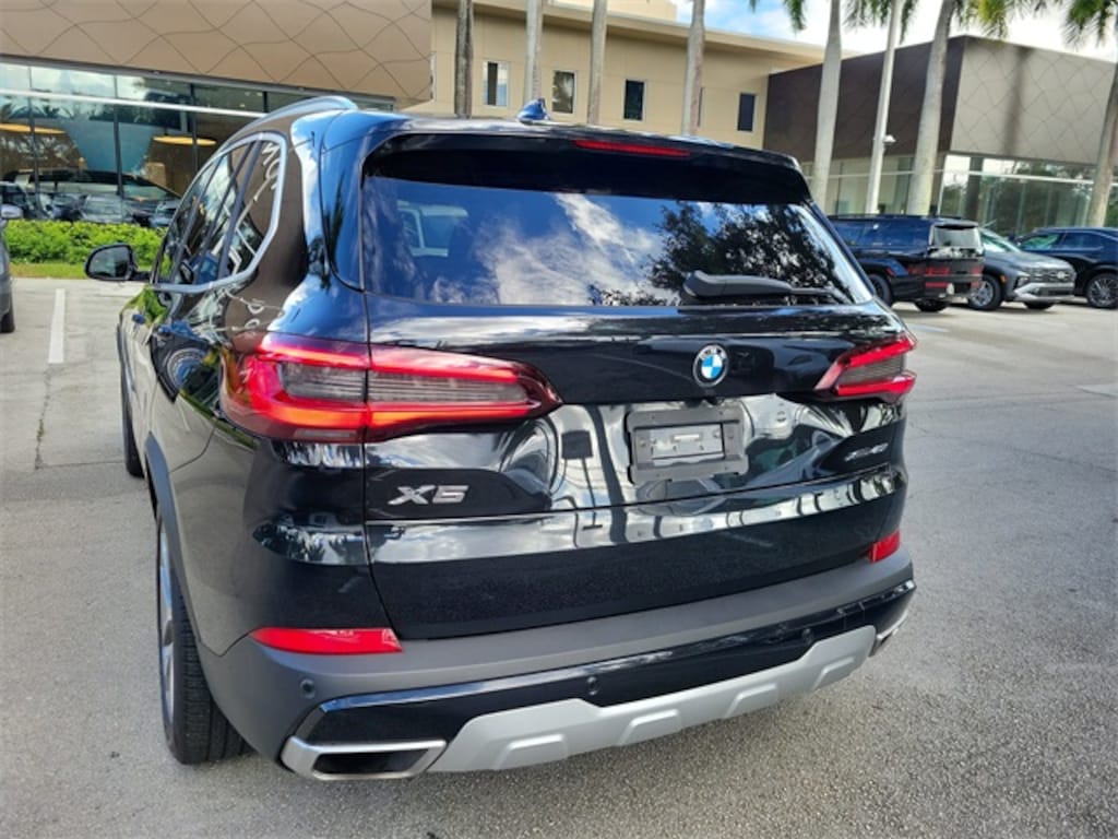 Used 2022 BMW X5 xDrive40i SUV