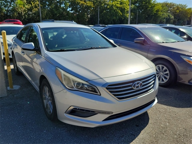 2015 Hyundai Sonata SE