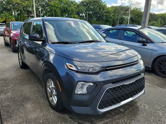 2022 Kia Soul S's photo