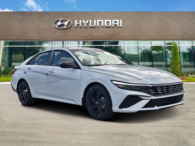 2026 Hyundai Elantra 2.0 SEL Sport Premium's photo