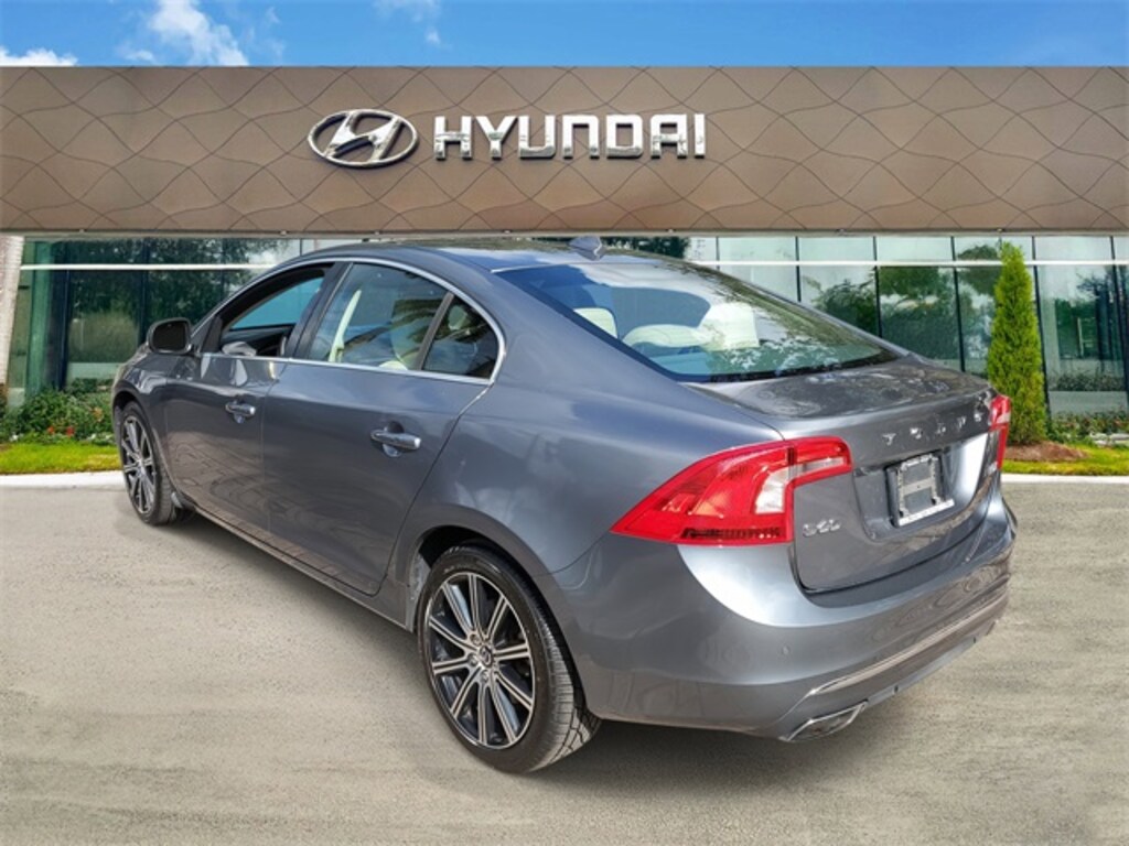 Used 2018 Volvo S60 T5 Inscription Sedan