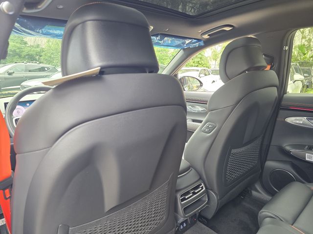 2026 GENESIS GV70 Sport Prestige - Photo 9