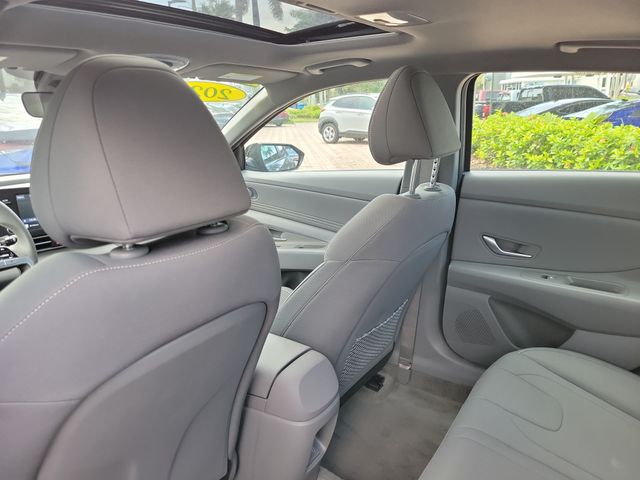 2026 Hyundai Elantra SEL - Photo 11