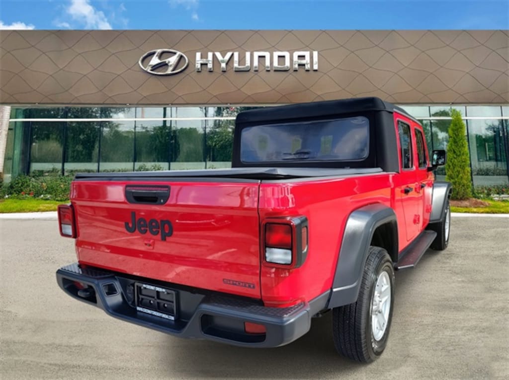 Used 2020 Jeep Gladiator Sport Truck Crew Cab