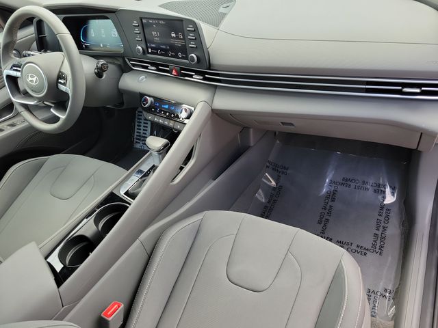 2026 Hyundai Elantra SEL - Photo 7
