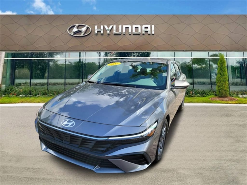 Certified 2024 Hyundai Elantra SEL Sedan
