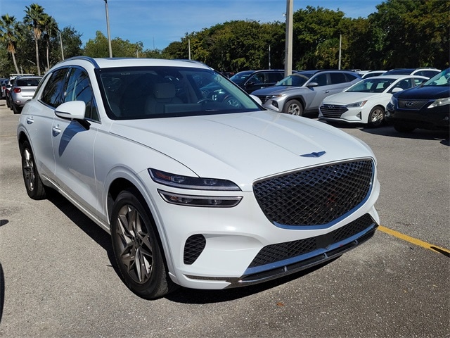 2024 GENESIS GV70 Standard's photo