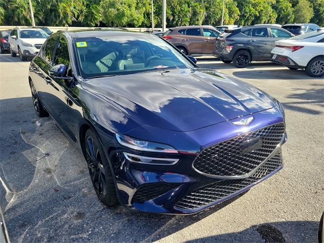 2023 GENESIS G70 Standard's photo