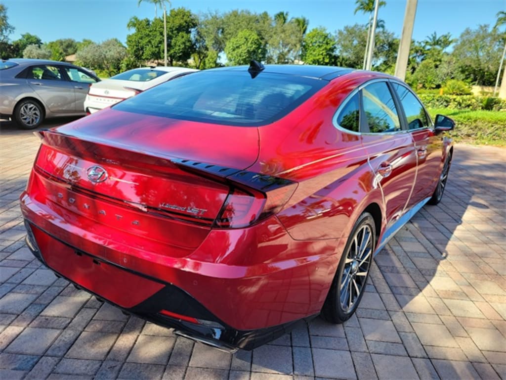 Used 2021 Hyundai Sonata Limited Sedan