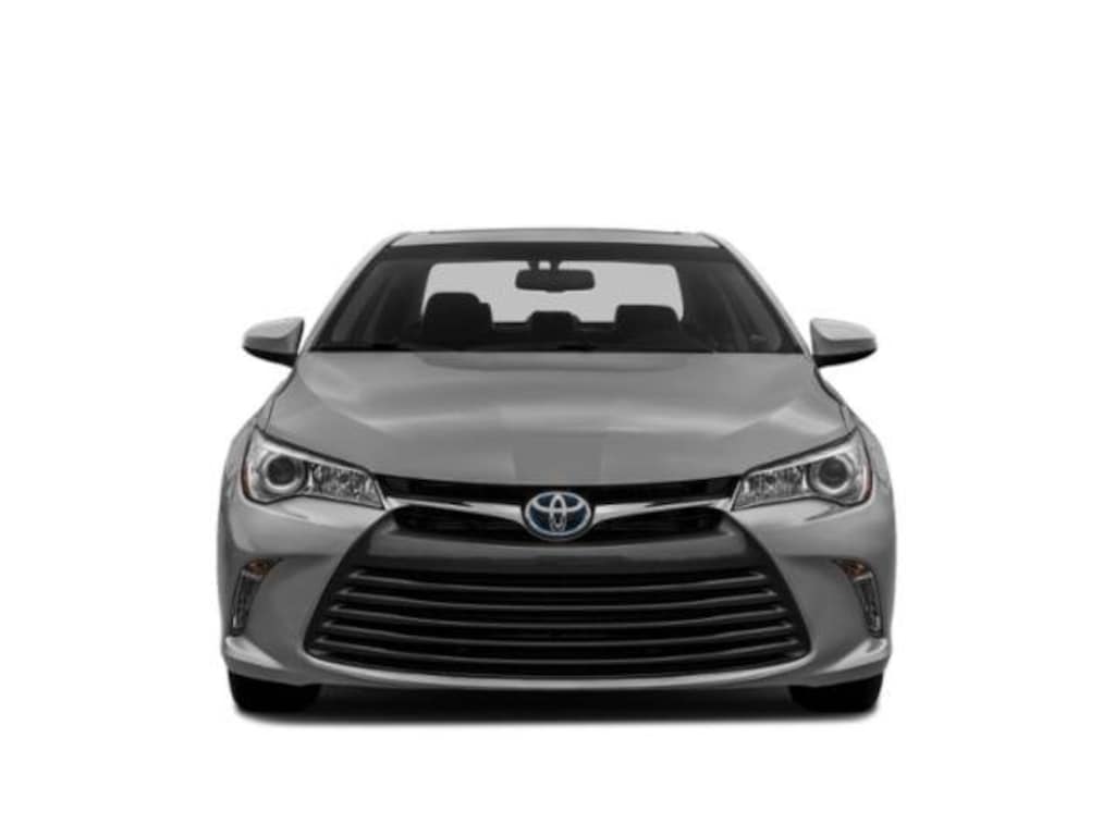 Used 2015 Toyota Camry Hybrid LE Sedan