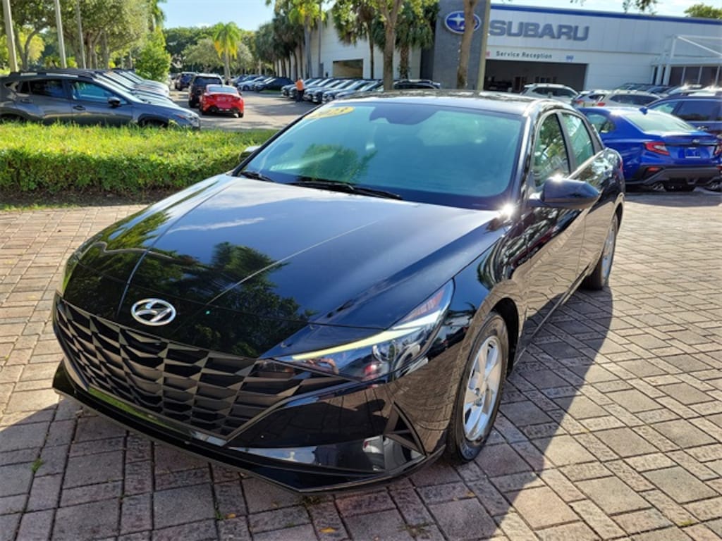Certified 2023 Hyundai Elantra SE Sedan
