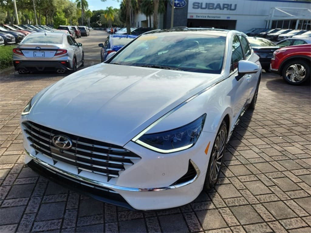 Used 2022 Hyundai Sonata Hybrid Limited Sedan