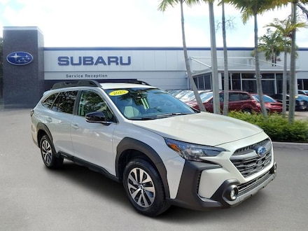 2025 Subaru Outback Premium SUV