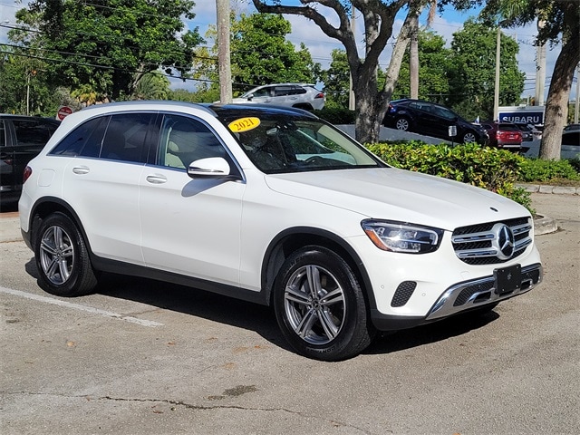 2021 Mercedes-Benz GLC GLC300's photo