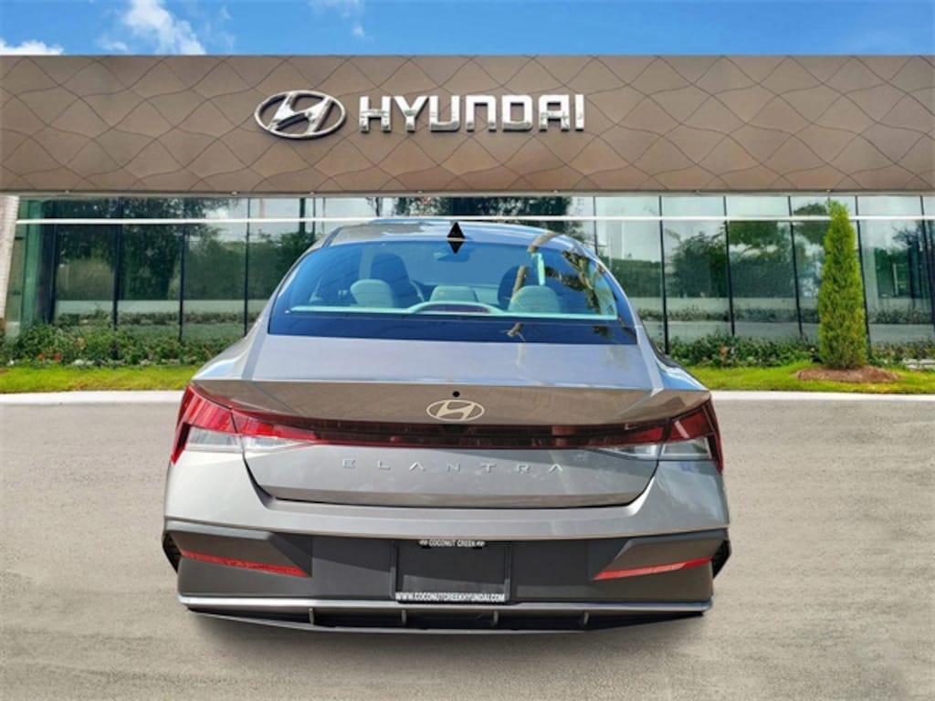 Certified 2024 Hyundai Elantra SEL Sedan