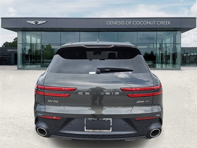2025 Genesis GV70 3.5T Sport photo 4