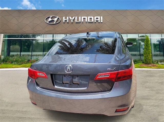 2015 Acura ILX 2.0L Technology photo 4