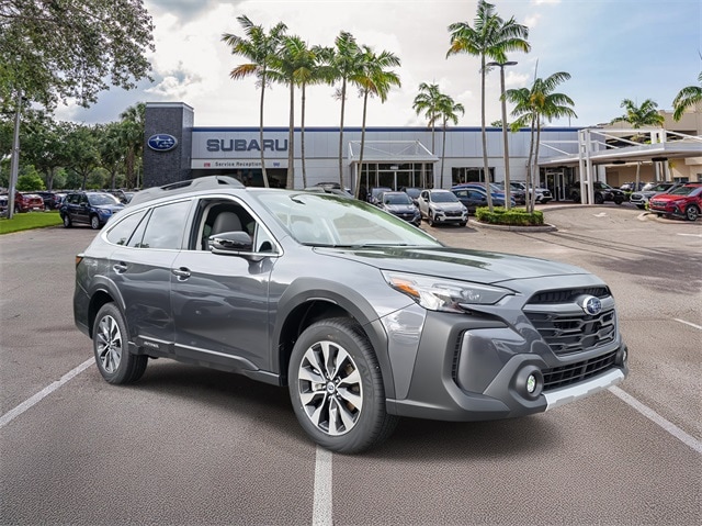 2025 Subaru Outback Limited's photo